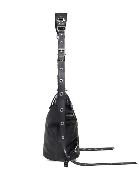 EMO BUCKET BAG IN BLACK